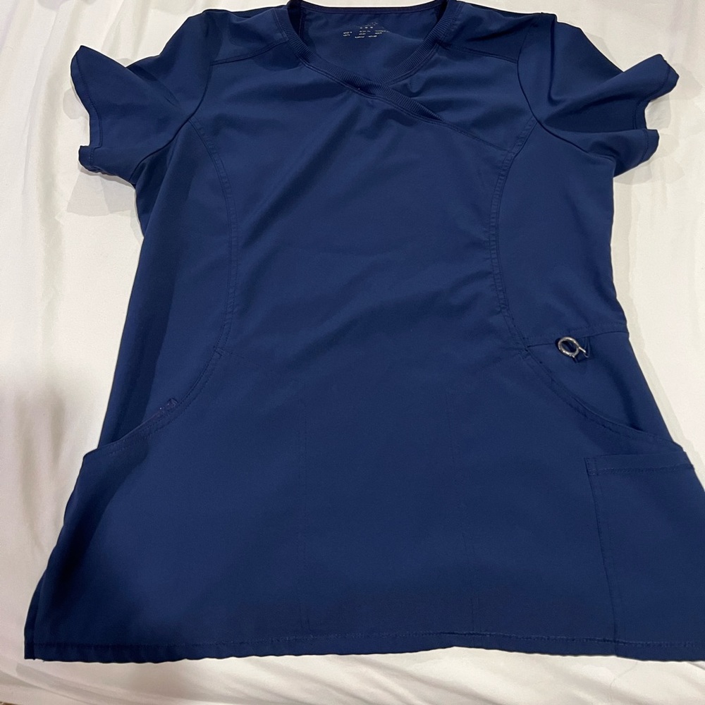 Cherokee Infinity Women's Scrub Set medium